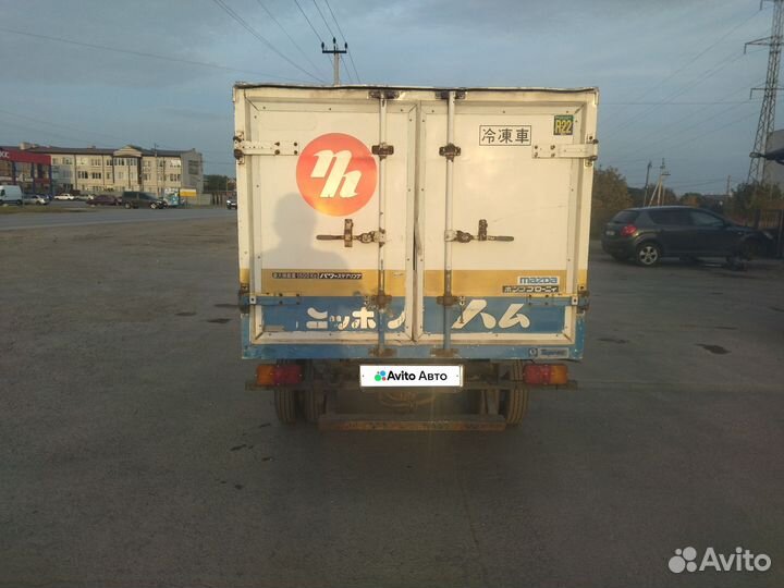 Mazda Bongo Brawny цельнометаллический, 1993