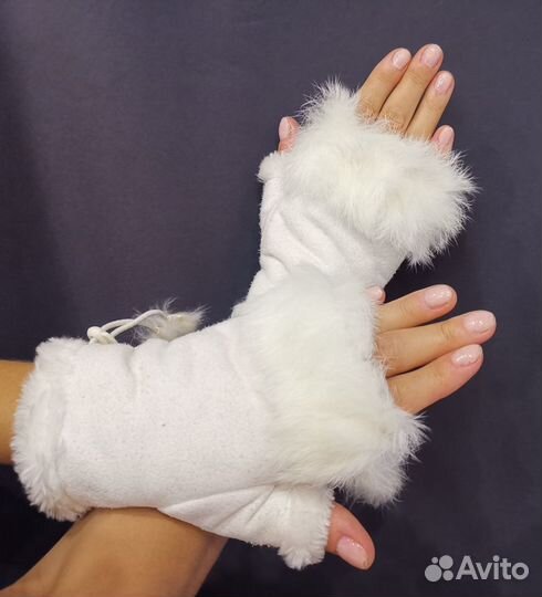 Продаю перчатки женские без пальцев