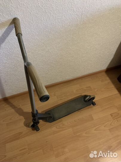 Трюковой самокат oxelo