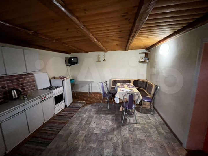 Дом 50 м² на участке 8 сот.