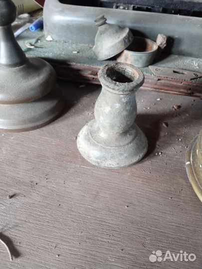 Старинный подсвечник. 18-19вв