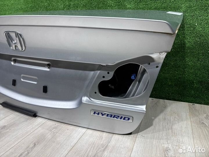 Крышка багажника Honda Civic 4D