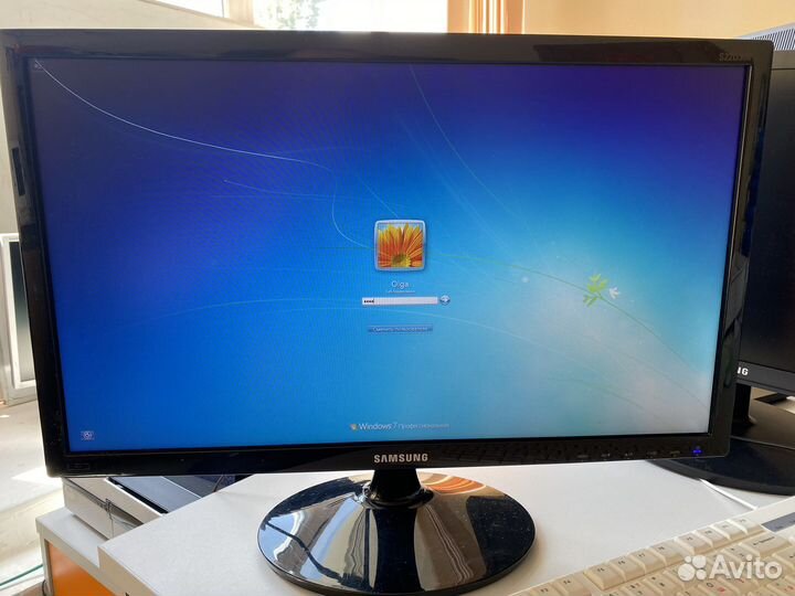 Монитор Samsung 2043BW