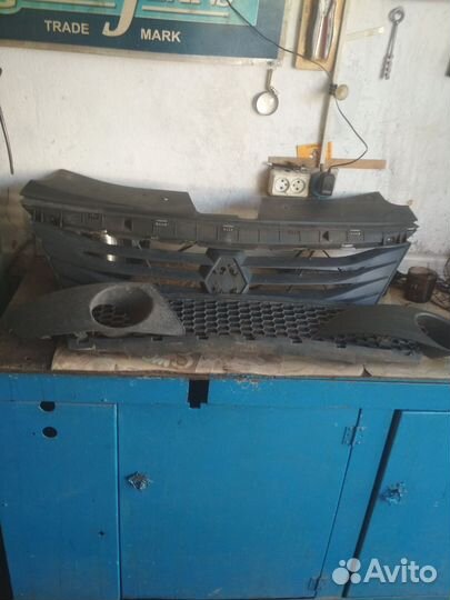 Решетки и очки на бампер