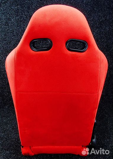 Сиденья спортивные пара - Recaro Полу-ковши с регу