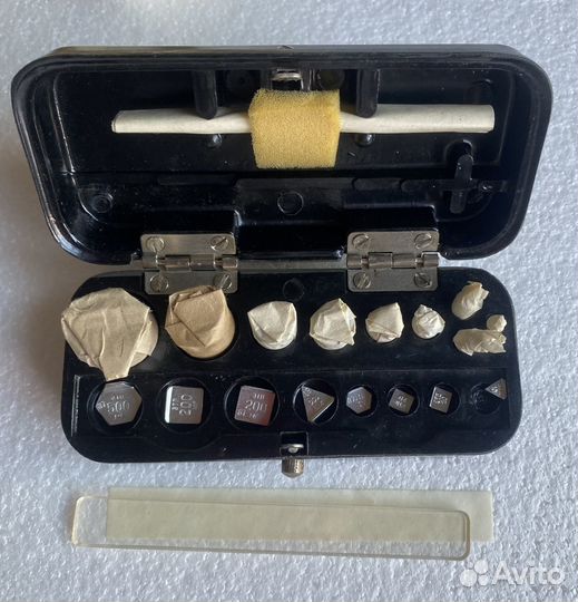 Гири Г-4-211-10.мг-4-1100-10.Г-4-210. гост-7328-82