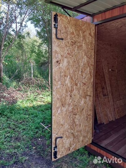 Нестандартные двери для хоз. помещений