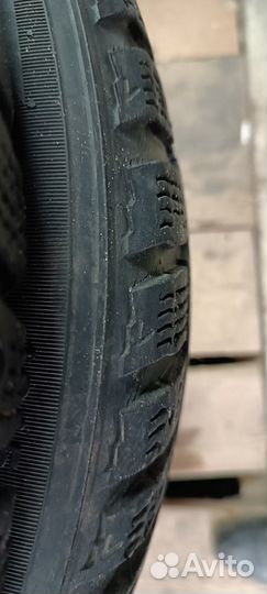 Kumho 722 215/50 R17