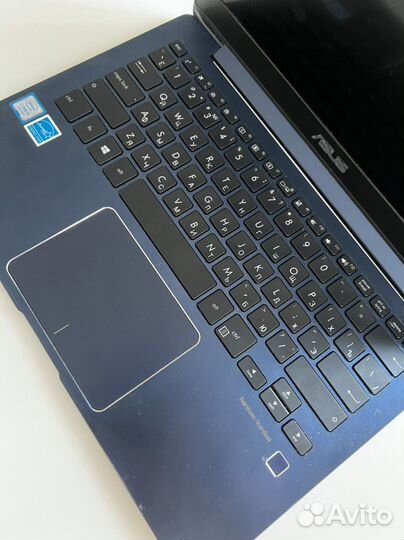 Ноутбук Asus zenbook UX331