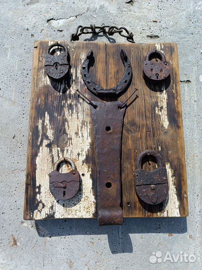 Навесной замок старинный. Панно настенное лофт