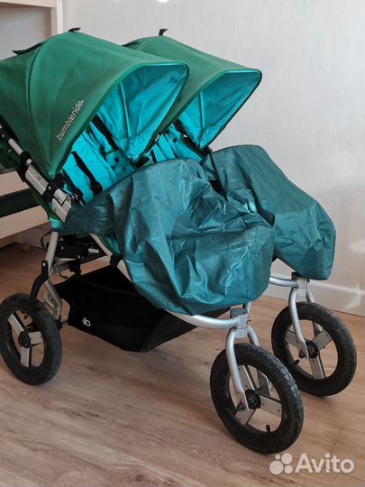 Коляска для двойни bumbleride indie twin