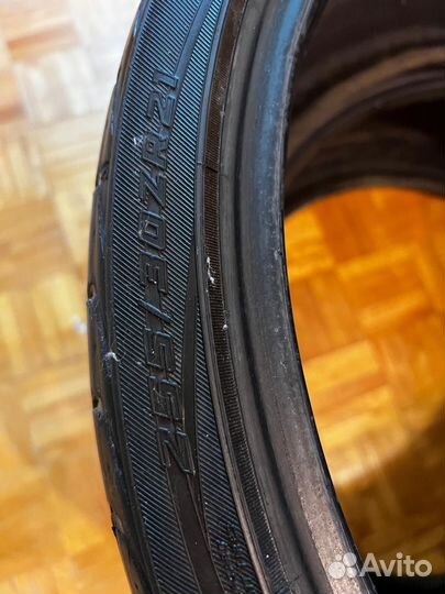 Yokohama Advan Sport V107A 255/30 R21