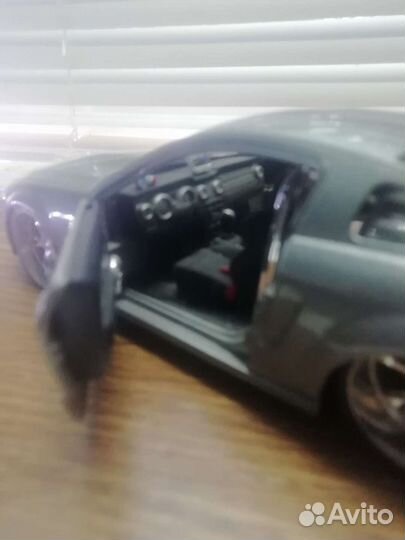 Модель мустанга