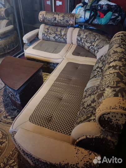 Угловой диван