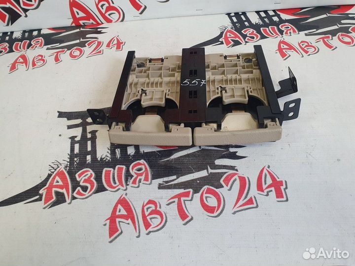 Подстаканник Toyota Ipsum ACM21W 2AZ-FE 2005