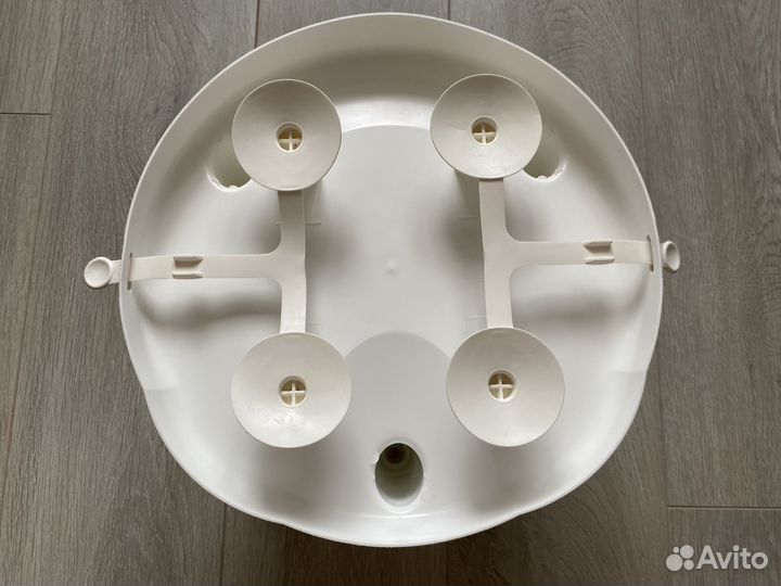 Стульчик для купания в ванной