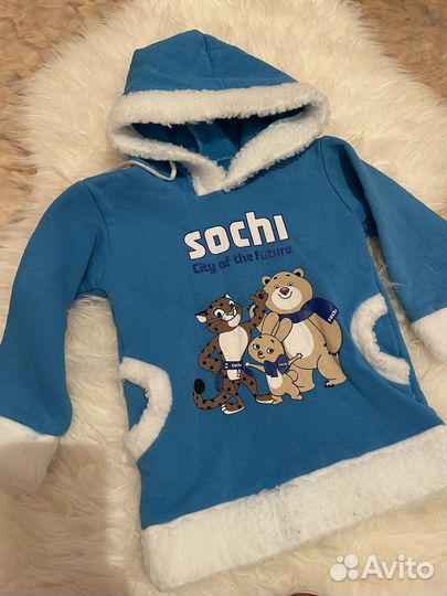 Фирменные вещи на девочку H&M, moncler