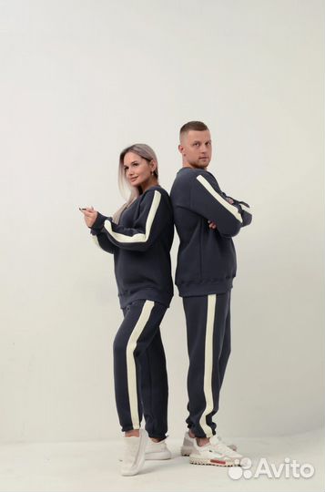 Спортивный костюм тёплый женский