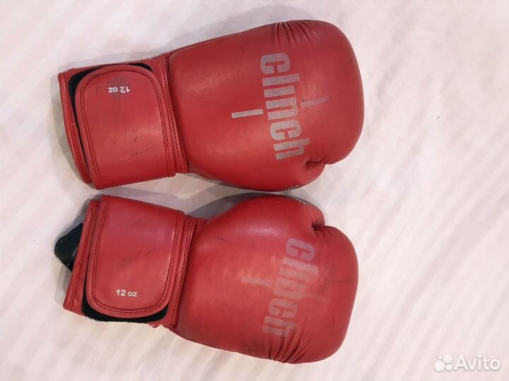 Боксерские перчатки 12 oz