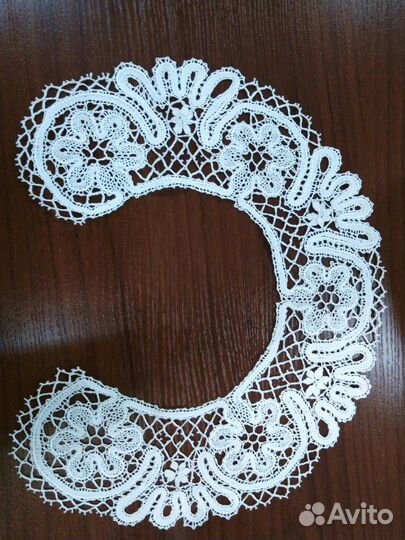 Воротник кружевной
