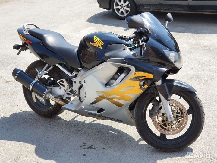 Honda CBR600 F4 2000 г.в