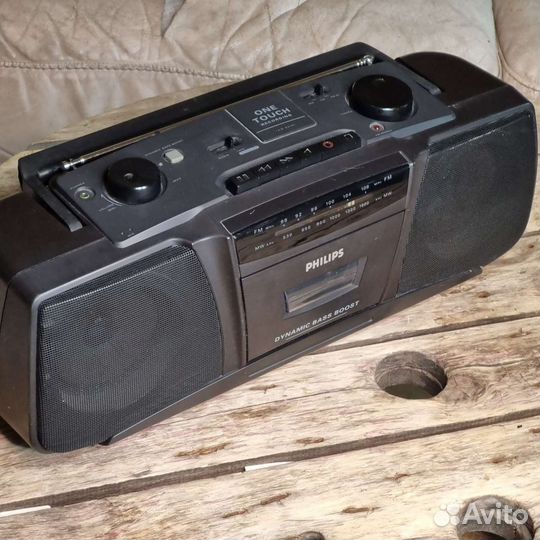 Магнитола Philips