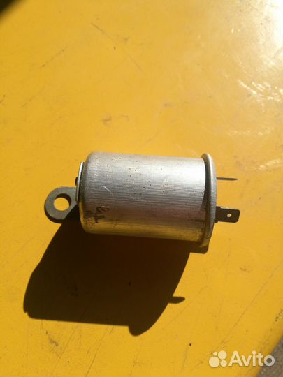 Реле поворотов 3-х конт ваз 2101-03