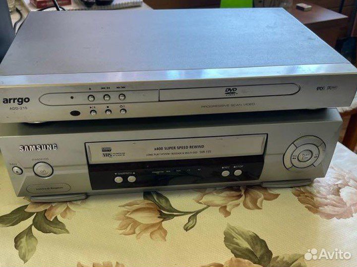 Видеомагнитофон, телевизор sharp, кассеты