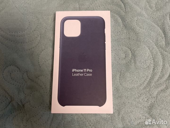 Чехол на iPhone 11 кожаный оригинал темно синий