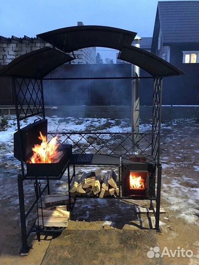 Беседка с мангалом