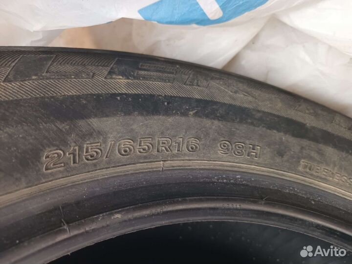 Bridgestone A001 Weather Control 215/65 R16