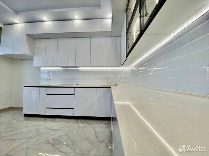 Кухня новая на заказ в Москве и мо