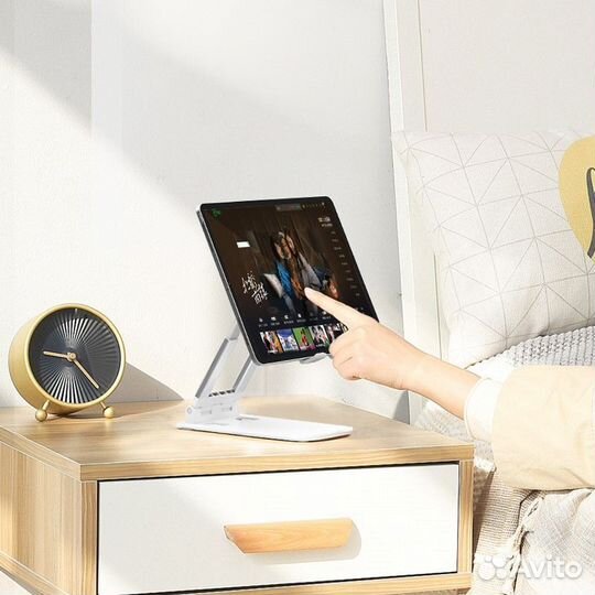 Подставка для планшета recci RHO-M08 White