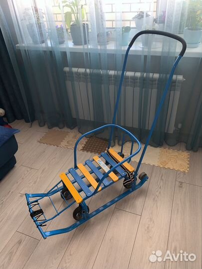 Детские санки с колесами