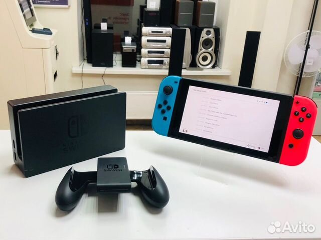 Игровая консоль Nintendo Switch 32Gb