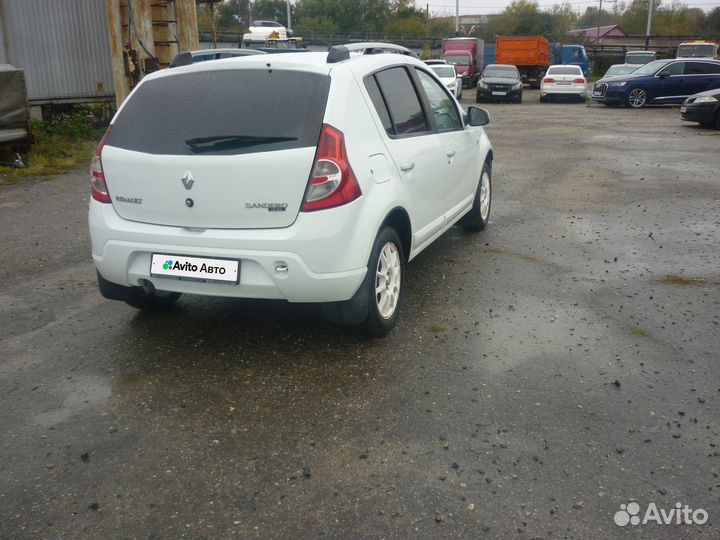 Renault Sandero 1.6 МТ, 2011, 180 000 км