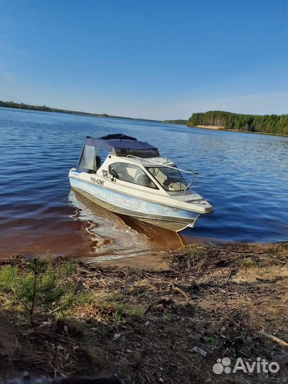 Катер Gladius 520 HT