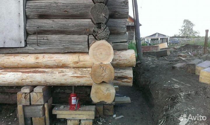 Бригада строителей