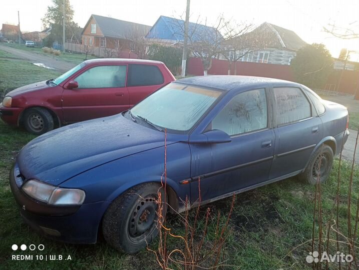 Opel Vectra 2.5 AT, 1996, 280 457 км