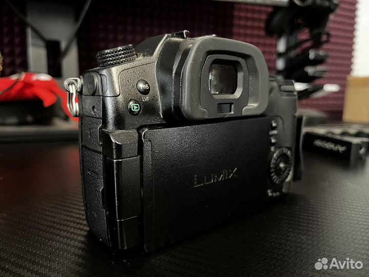 Panasonic GH5 + 4 акб + клетка + карта 128gb