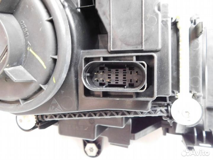 Фара левая Mercedes-Benz GLE