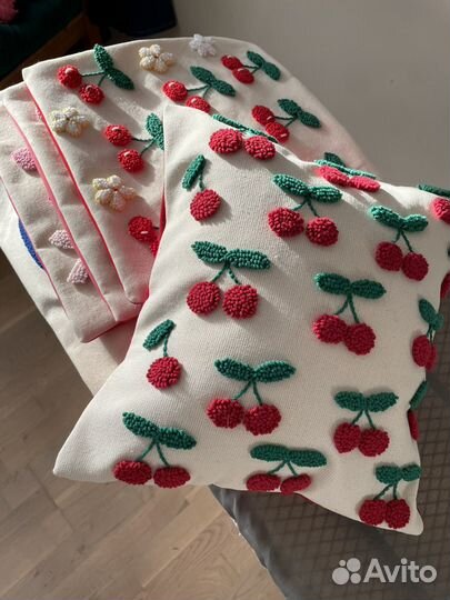 Подушка декоративная ручная работа