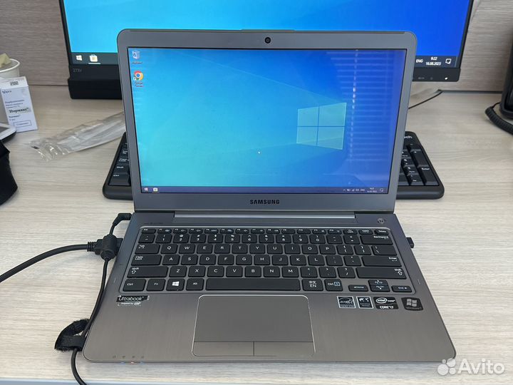 Samsung ультрабук i7