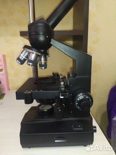 Микроскоп levenhuk
