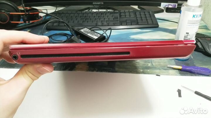 Ноутбук Sony Vaio svs131g1dv