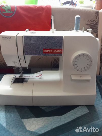 Швейная машинка toyota super jeans