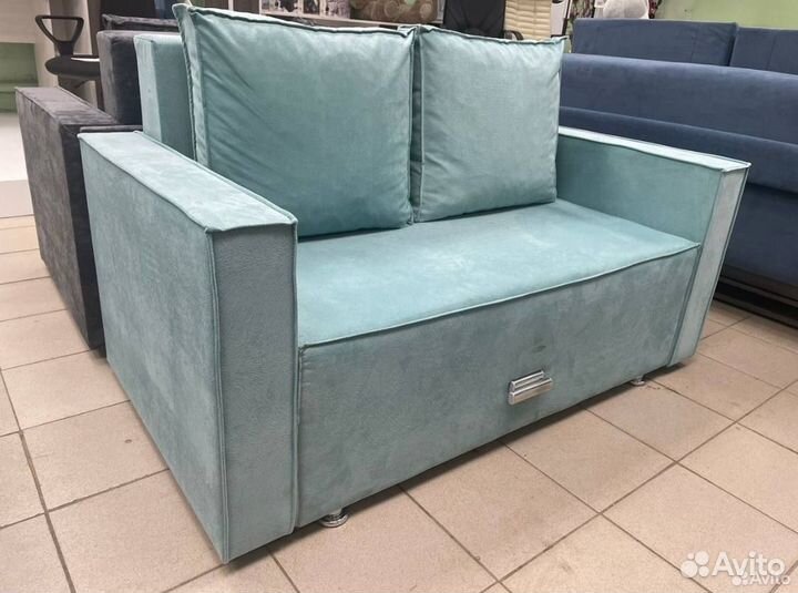 Диван чебурашка