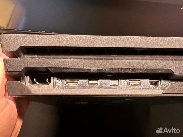 Sony PlayStation 4 Pro 1tb