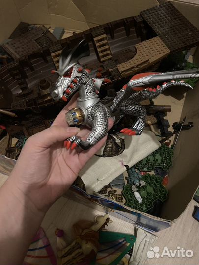 Конструктор mega bloks man dragons