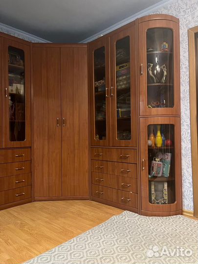 Продам шкаф